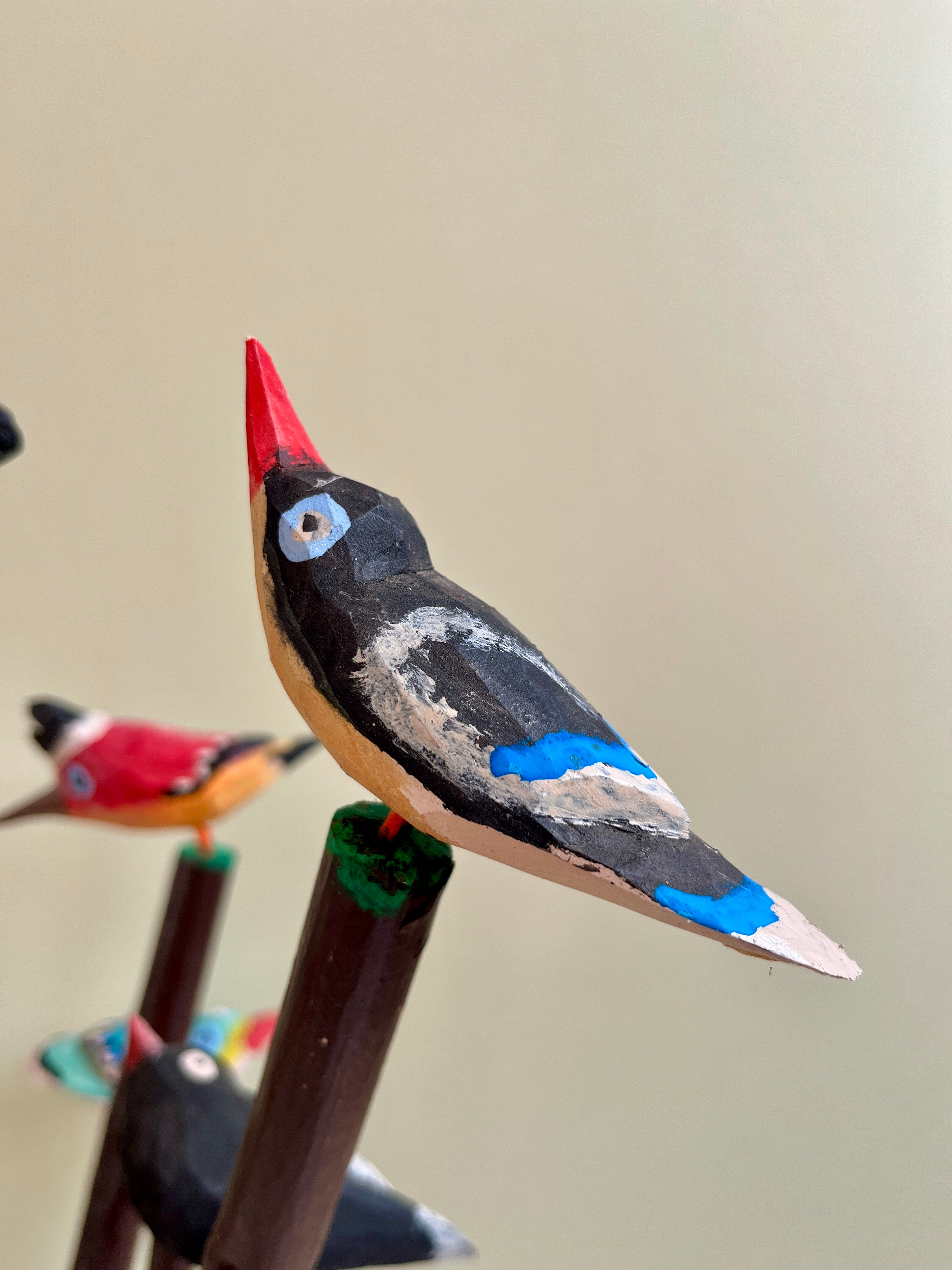 Wooden Tree with Birds by Eugeniusz – folka