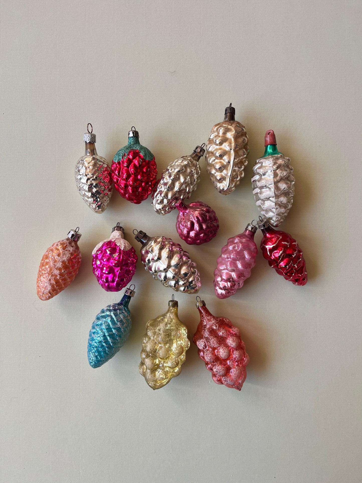 Vintage Flora Glass Ornament